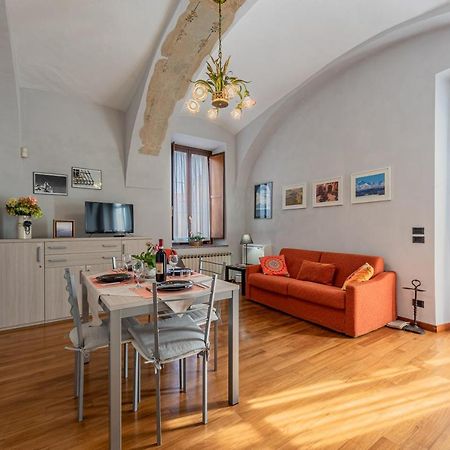 L'Antico Cedro Apartment Альба Экстерьер фото